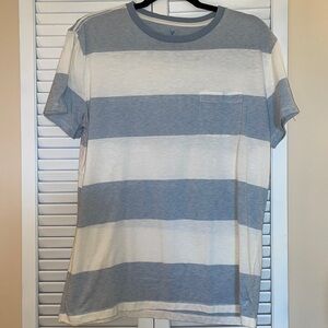 Men’s American Eagle stripe t-shirt